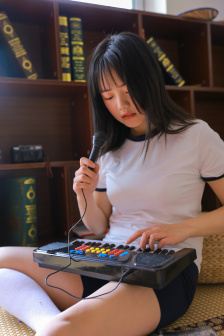 他是谁24集免费看